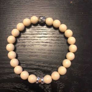 Seashell bracelet